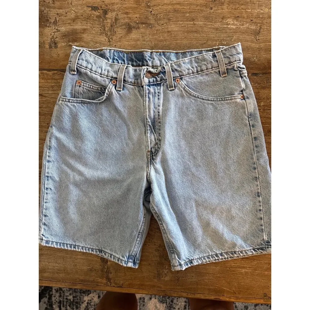Vintage 90s Levi’s orange tab 550 high rise shorts Size 32